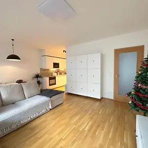 Apartament With Free Parking In, Praga