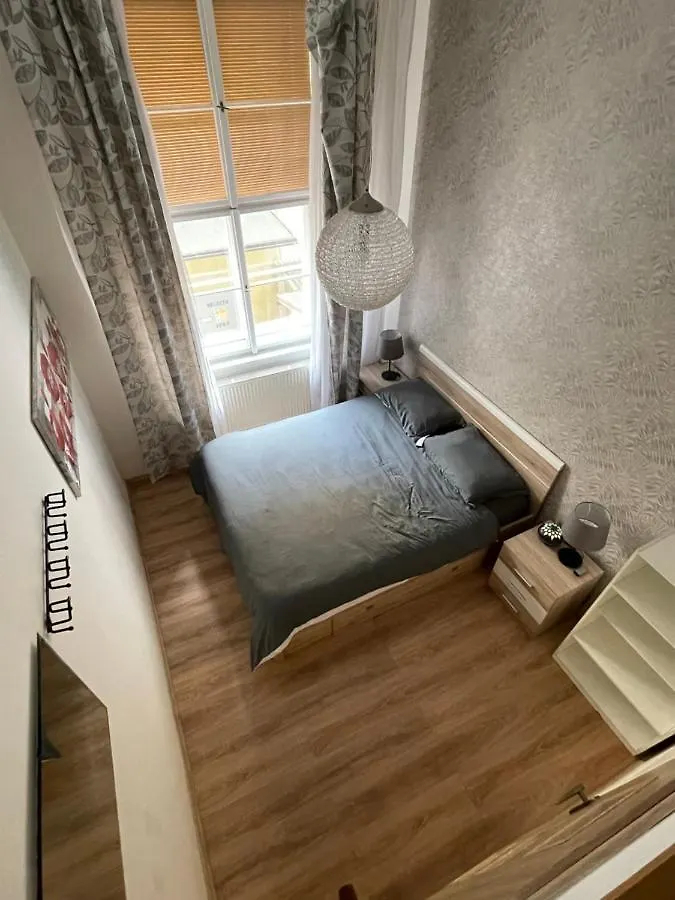 Wenceslas Square Two-Floor Apartment Praga 0*,  República Checa