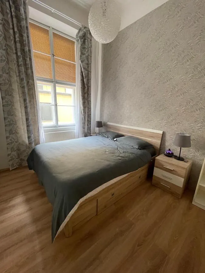 Wenceslas Square Two-Floor Apartment Praga